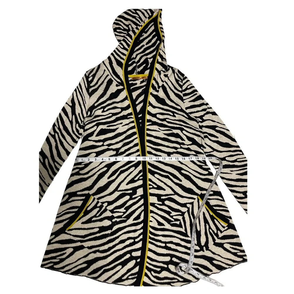 Belldini Womens Hoodie Cardigan Sweater Size L Black-Beige Animal Print cotton - Picture 5 of 9